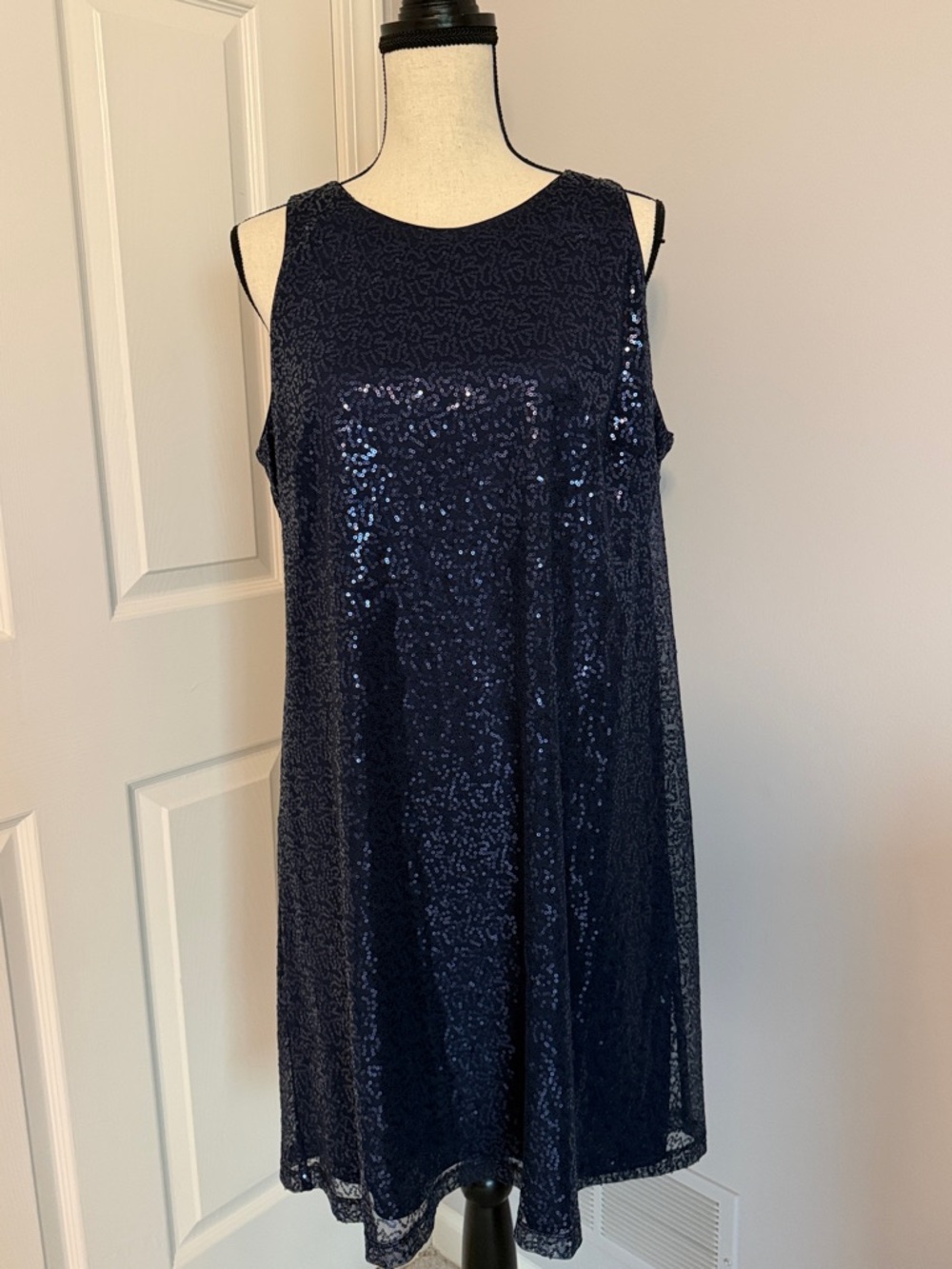 Like New! MSK Navy Sequin Sleeveless Midi Dress